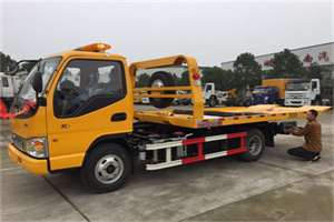 敦化哪里有拖车服务