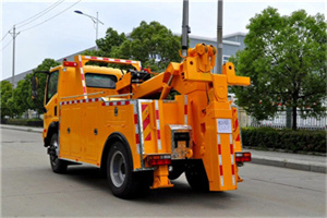 敦化高速路拖车费